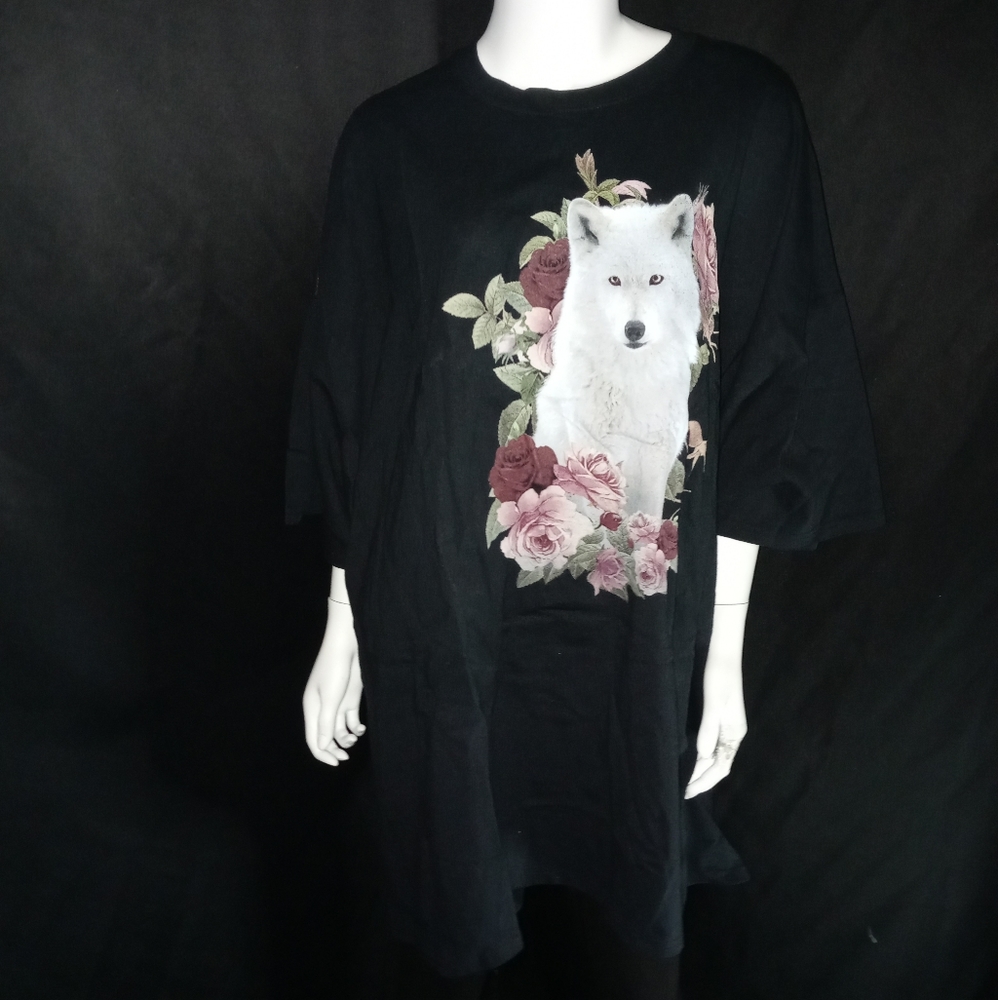 💜Still Beauty💜 Women's Printed Tee